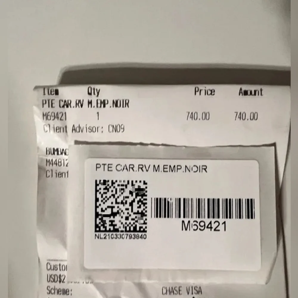 Black Louis Vuitton Women's Wallet - Picture 8 of 8